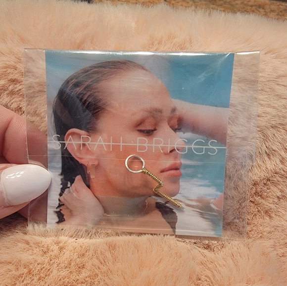 Sarah Briggs Beam/Bolt Charm - Picture 1 of 4